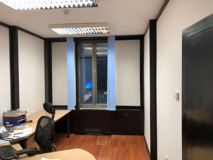 Ured 17 m2, strogi centar