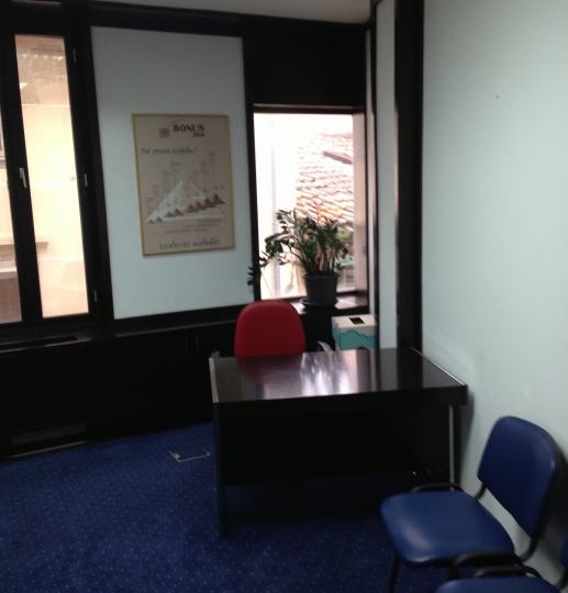 Ured 17 m2, strogi centar