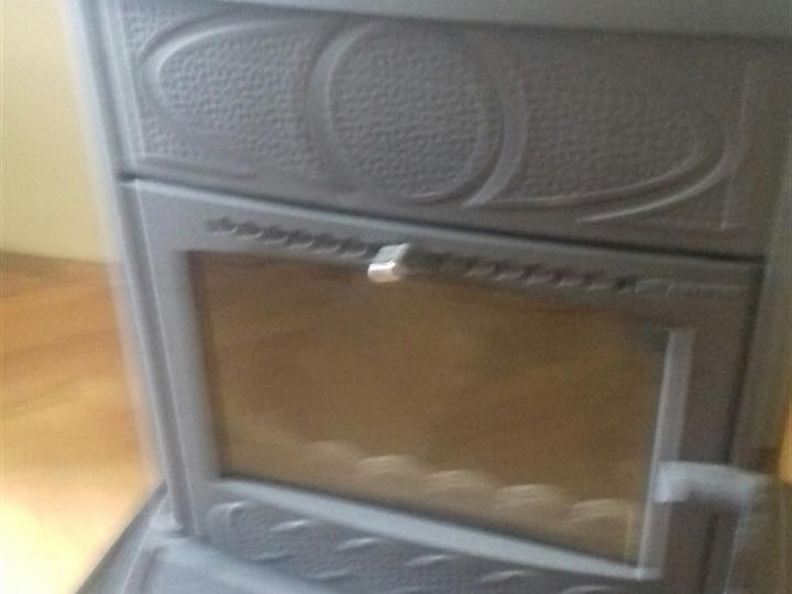 Peć Plamen Glas Amity na drva