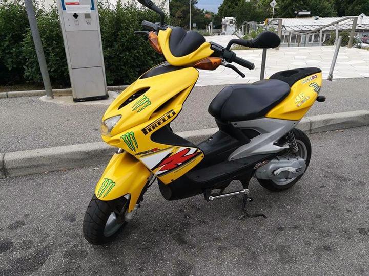 Yamaha Aerox 50
