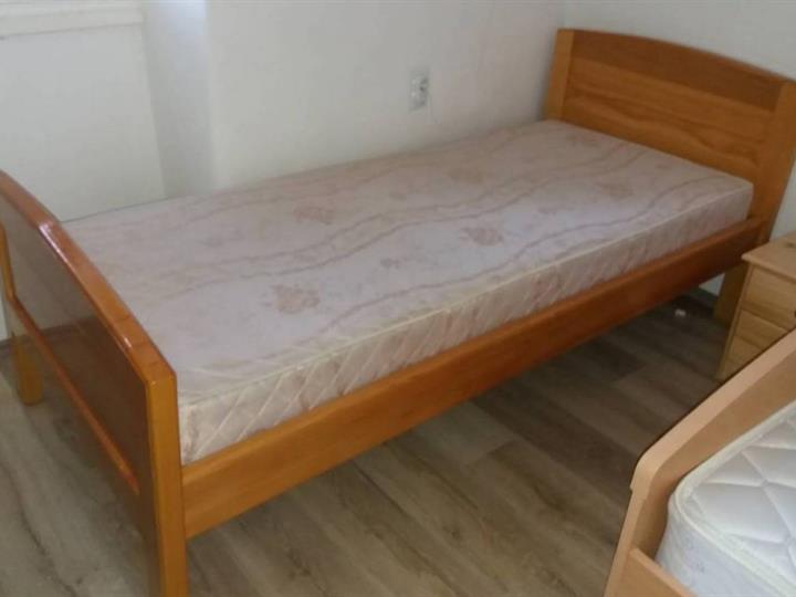 Masivni krevet