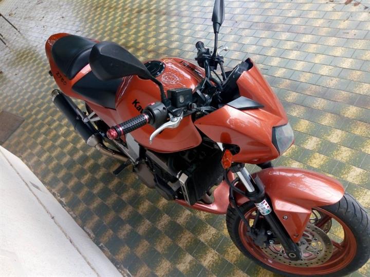 Kawasaki Z750, 2004. g.