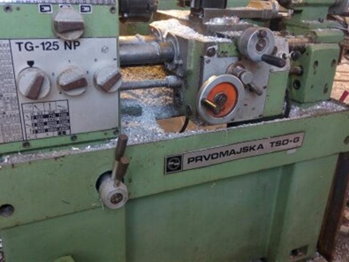 Tokarski stroj Prvomajska TG-125NP