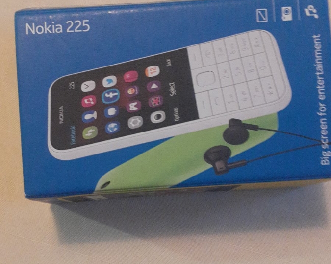 Nokia 225