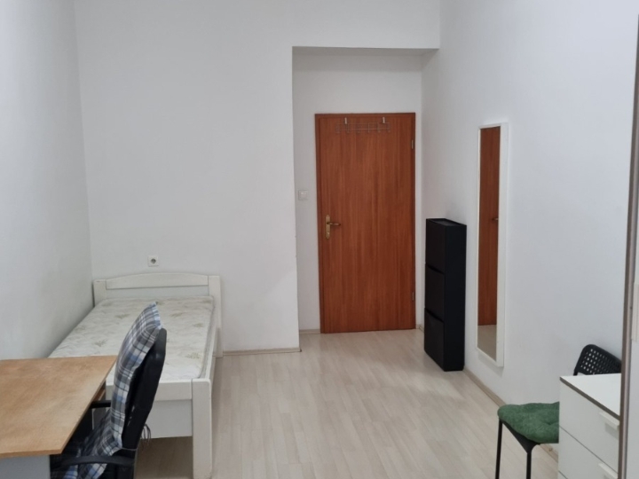 Rijeka, Centar, soba, V.C. Emina 10