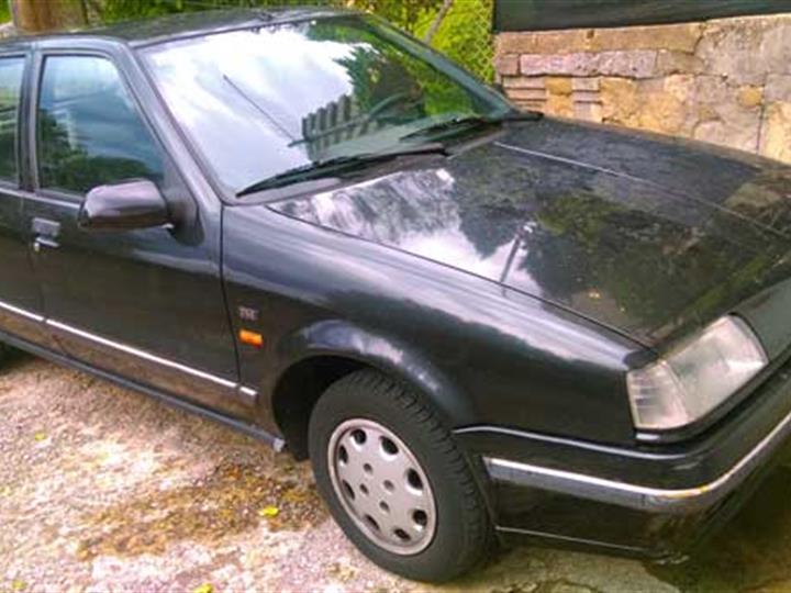 Renault 19 TSE