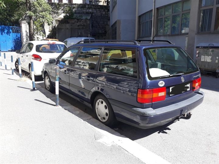 VW Passat karavan