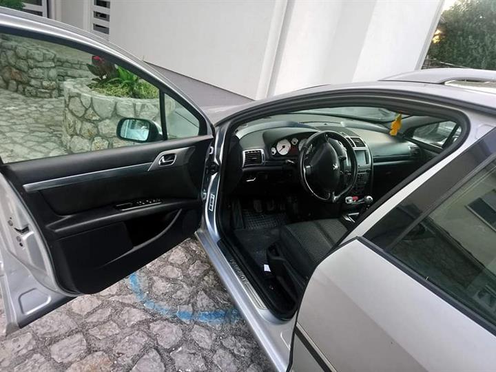 Peugeot 407 SW