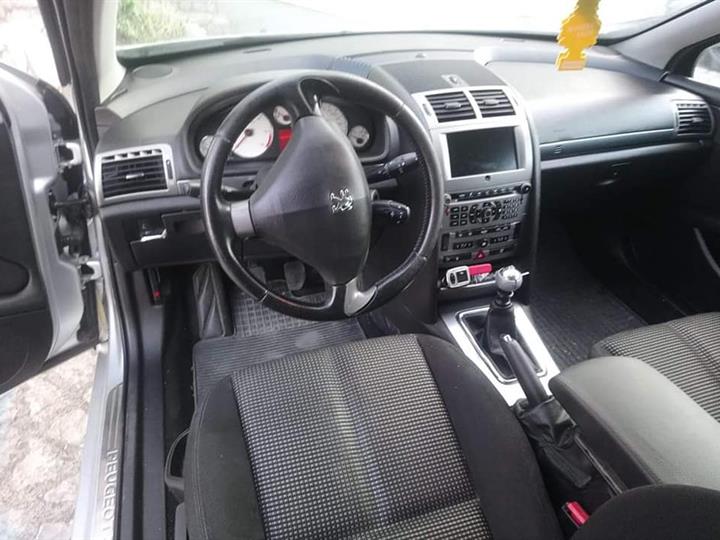Peugeot 407 SW