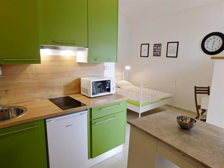 Garsonijera - Brašćine iznajmljujem