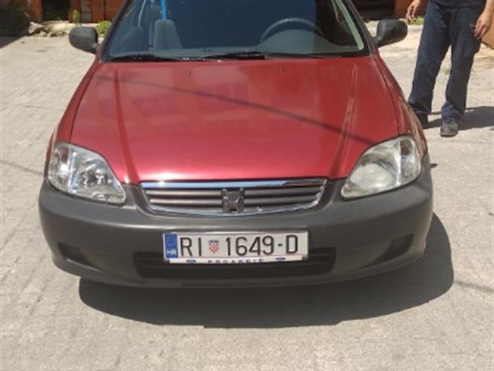 Honda Civic 1.5 V-tec