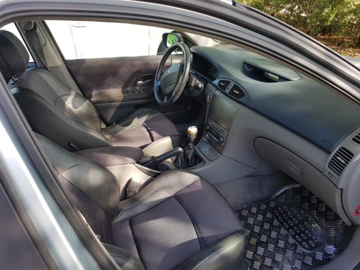 Renault Laguna 1.9 dci Privilege [5/6]