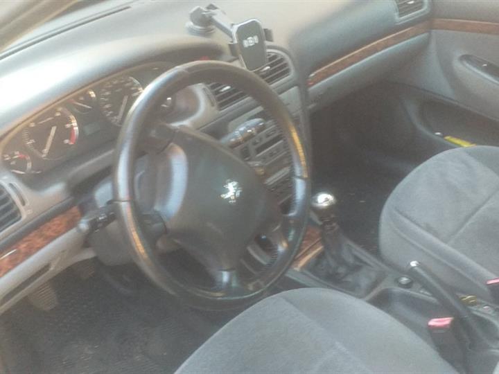 Peugeot 406