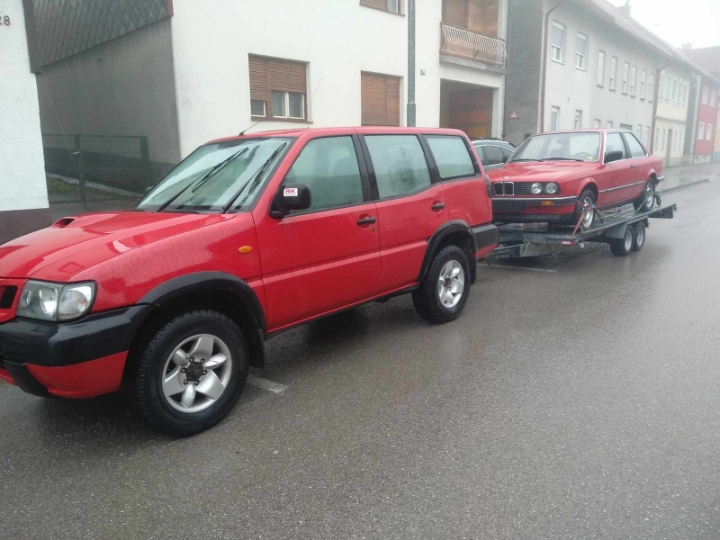 Najam prikolice za prijevoz auta
