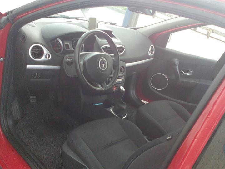 Clio 3 Extreme 1.2 16V, 2008. god.