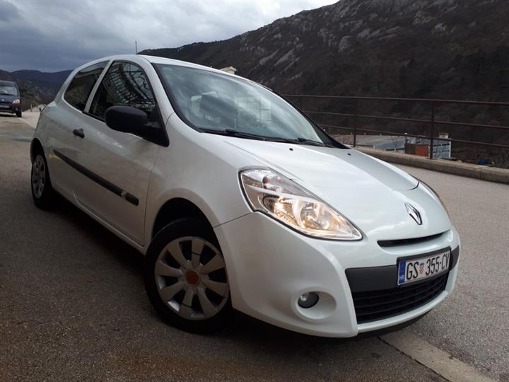 Renault Clio 1.5 dCI, 2012. g. [2/6]