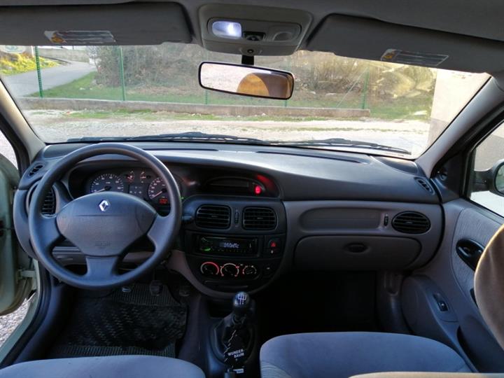Renault Megane 1.4 16V