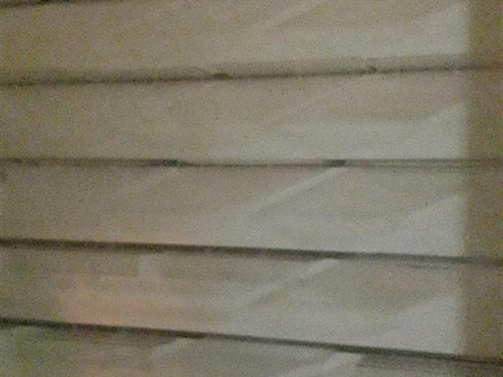 Kompletan inventar za butik