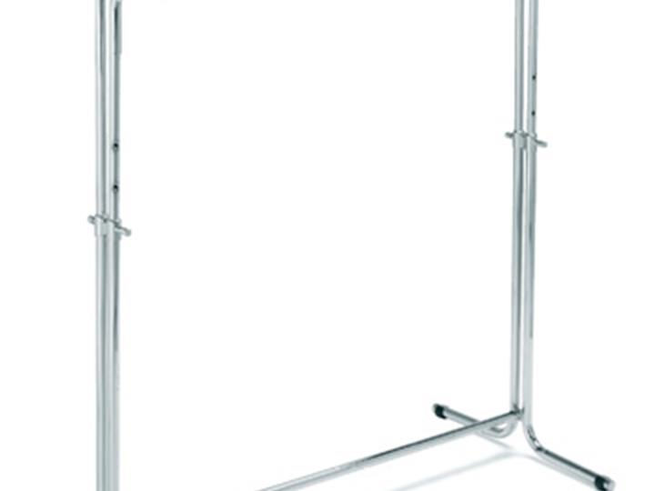 Kompletan inventar za butik