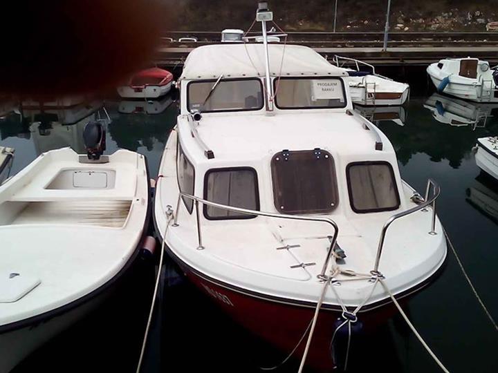 Brod Rio 640