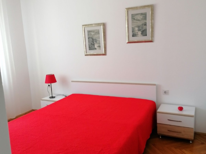 Krimeja, 2S+DB (trosoban) 