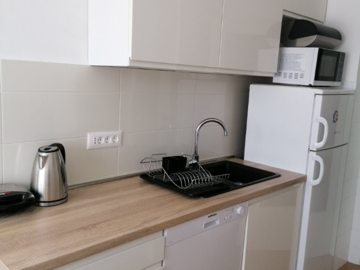 Krimeja, 2S+DB (trosoban) 