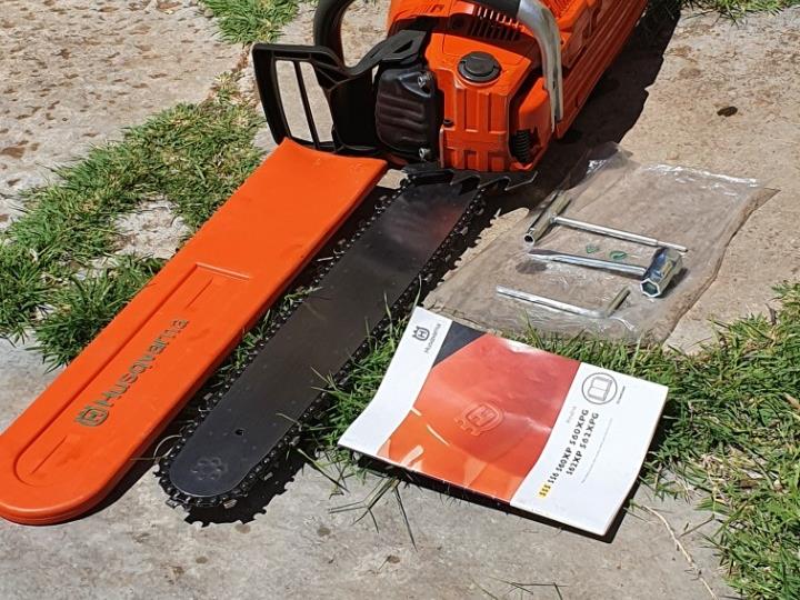 Husqvarna 555!