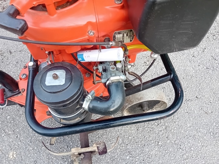 Tomosica i Mio Honda F400
