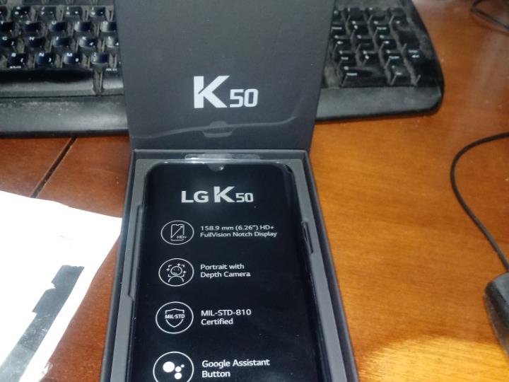 Mobitel LG K50 novi