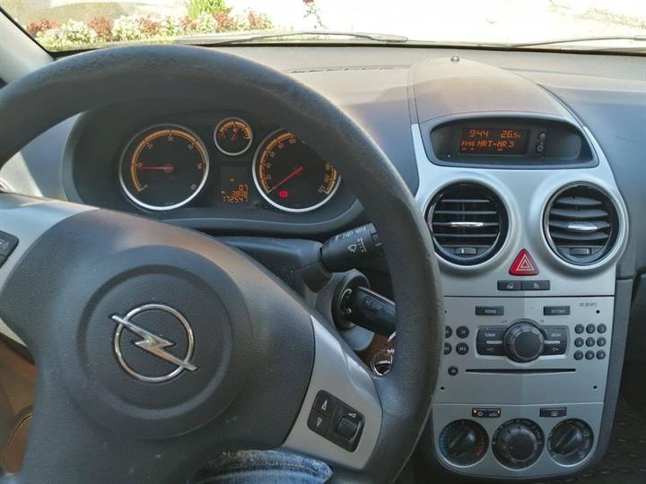 Opel Corsa 2013 DCI