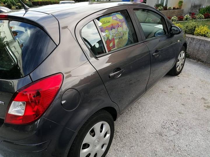 Opel Corsa 2013 DCI