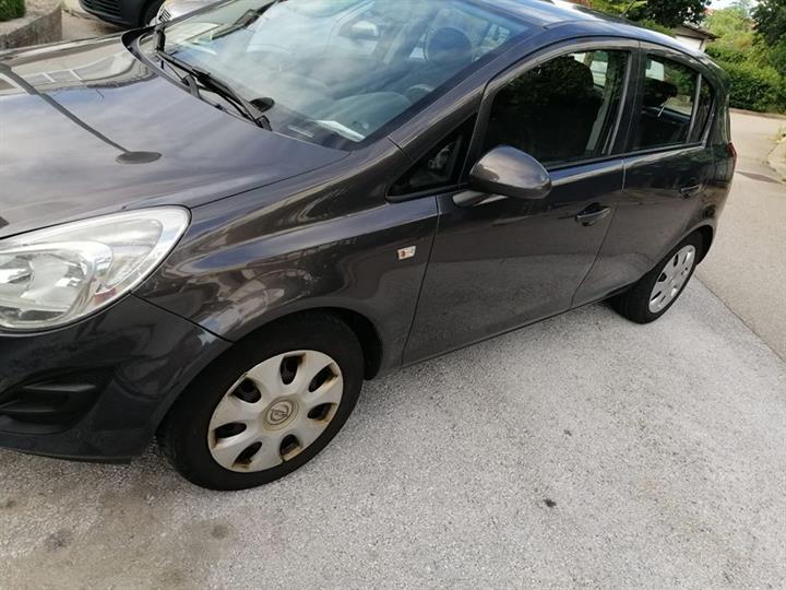 Opel Corsa 2013 DCI