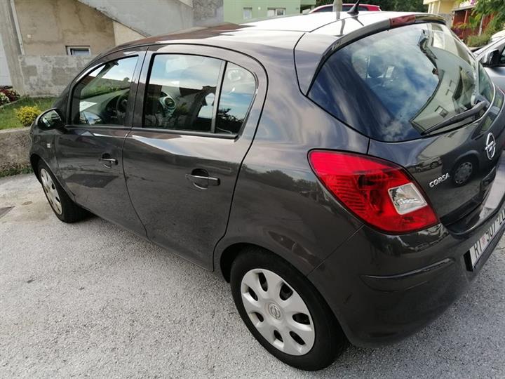 Opel Corsa 2013 DCI