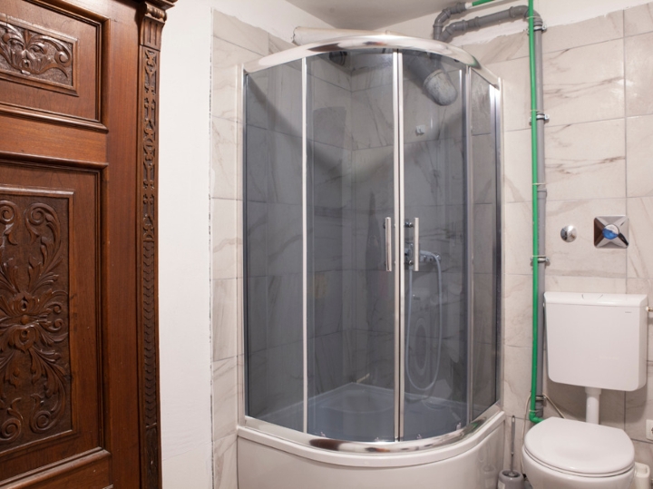 Pehlin, 3S stan u suterenu