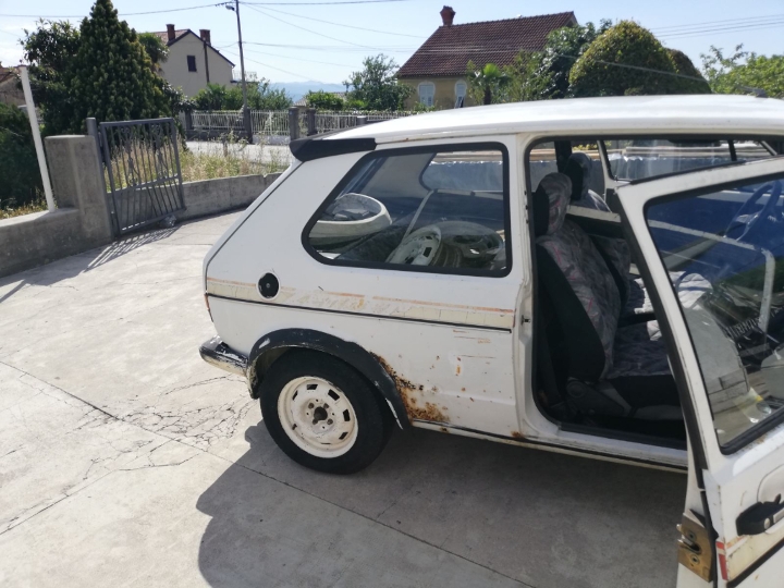 VW Golf 1 