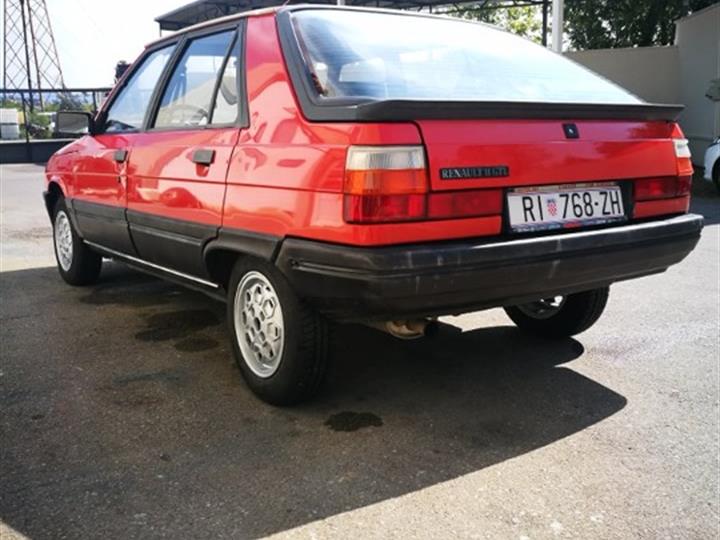 Renault 11 GTL