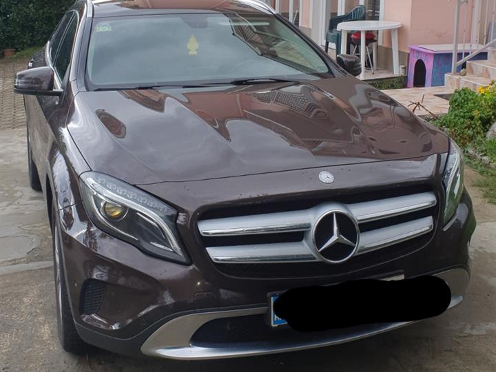 Mercedes GLA 220 CDI 4 Matic