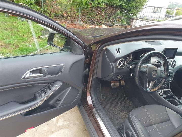 Mercedes GLA 220 CDI 4 Matic