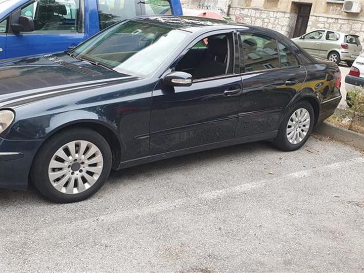 Mercedes E klasa 200 CDI