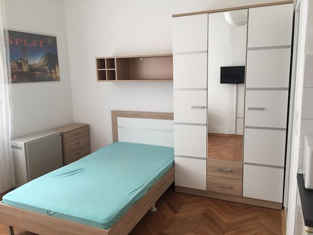 Garsonijera, dugoročno bez provizije