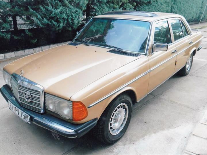 Mercedes 300D [1/4]