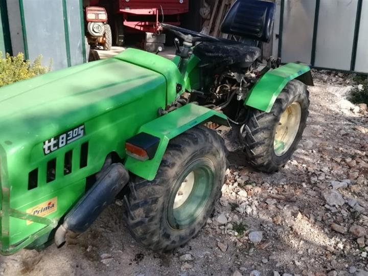 Traktor Tomo Vinković