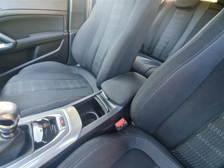 Peugeot 308 SW Allure 1.6 BlueHDI