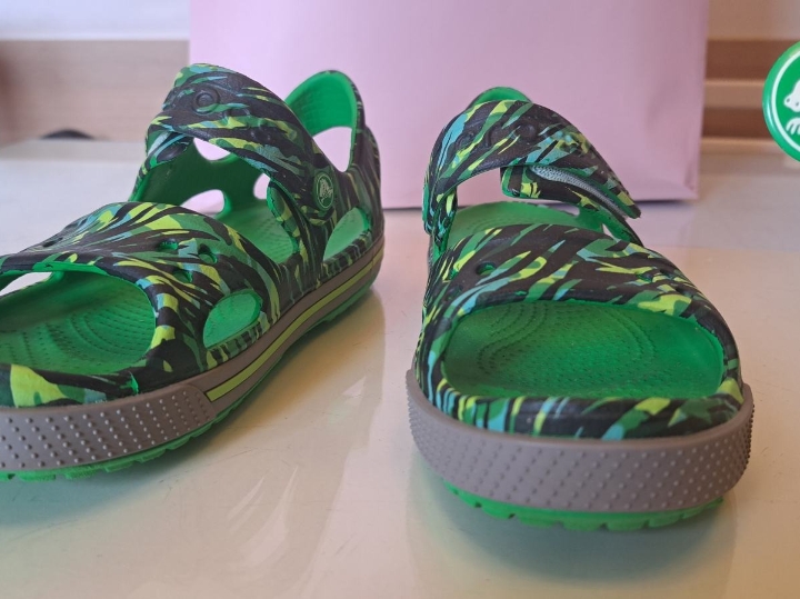 Crocs sandale, nove, br. 31