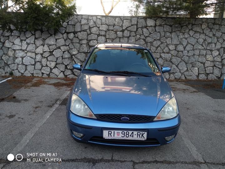 Ford Focus 1.4 benzin/plin