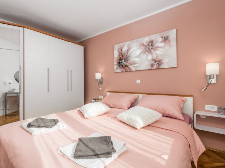 Gornji Zamet - najam stana, 1S+DB+balkon, 2.kat