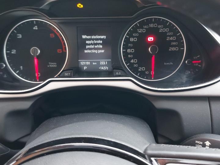 Audi A4, 2014. god., hitno