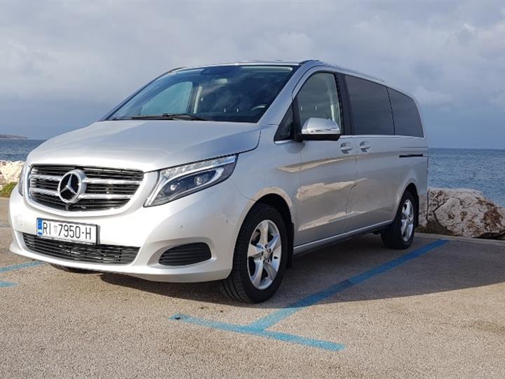 Mercedes V-klasa 220D Avantgarde