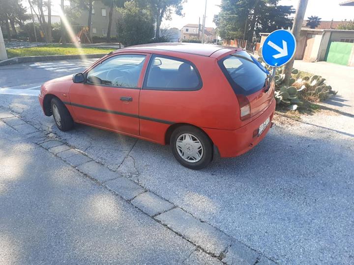 Mitsubishi Colt 1.3 GL