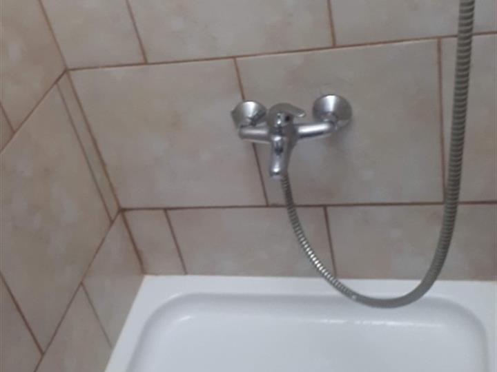 Od centra 2 stanice, južna strana